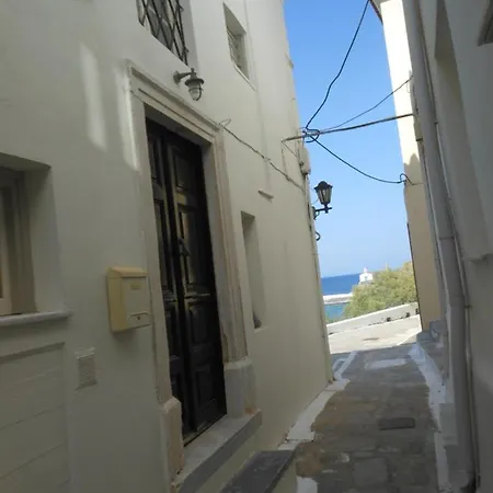 דירה Mansion At Chora In *