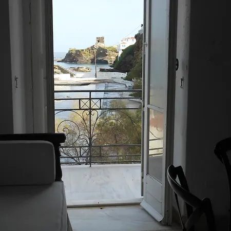 Апартаменты Mansion At Chora In *